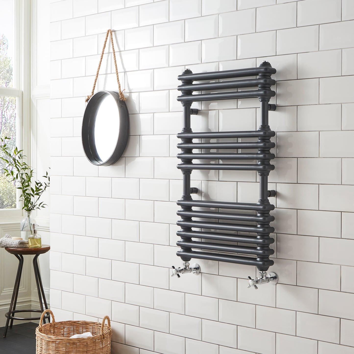 Kartell Kolumn Anthracite Traditional Designer Radiator 832mm x 500mm KOL832-500A