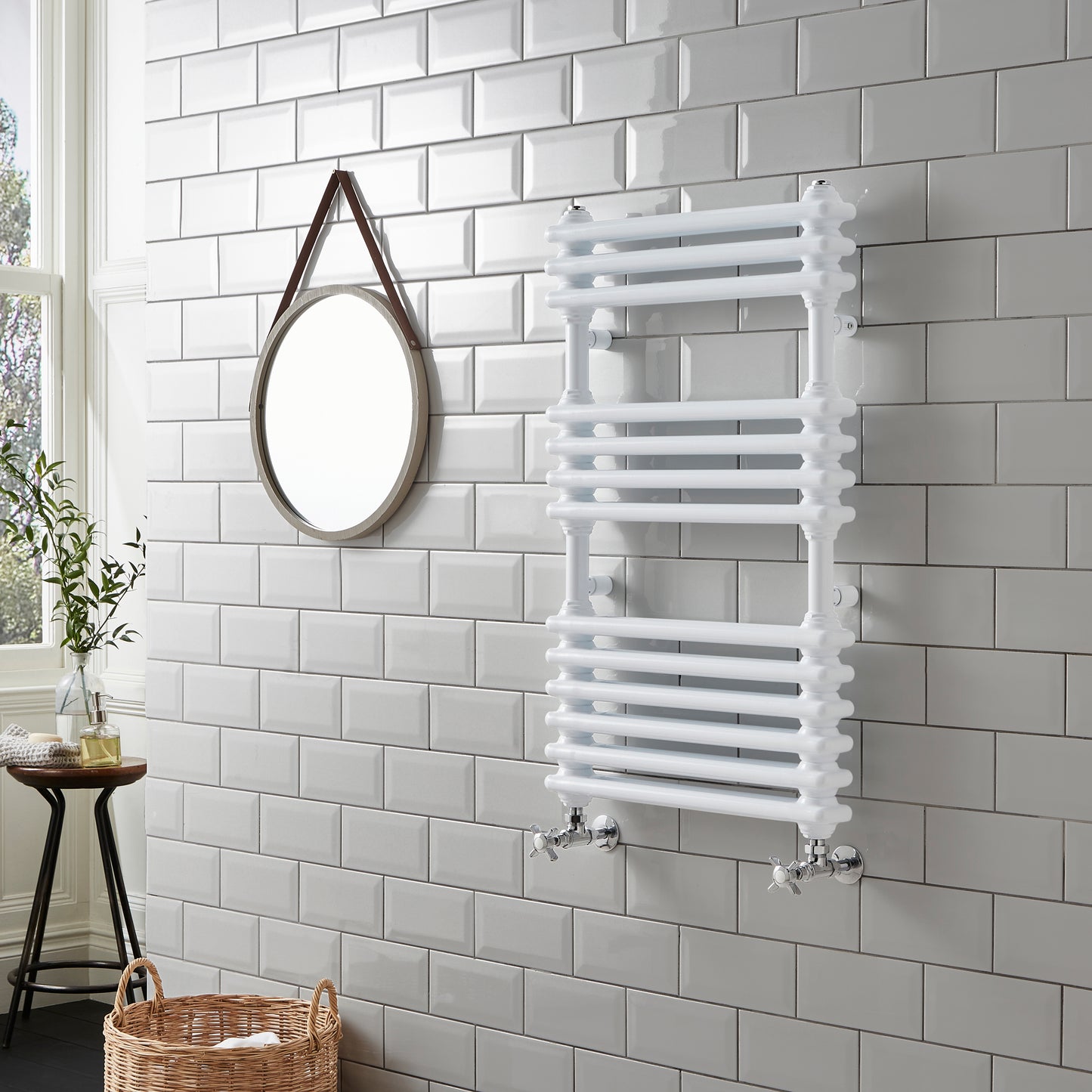 Kartell Kolumn Gloss White Traditional Designer Radiator 832mm x 500mm KOL832-500WT