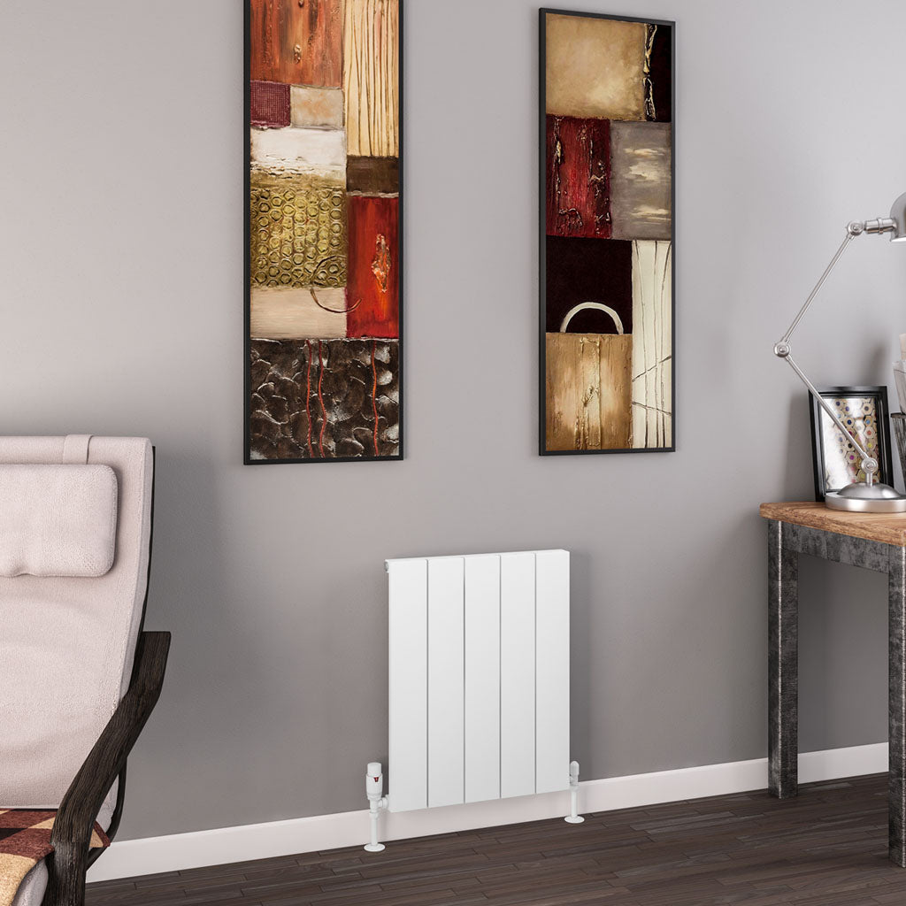 Eastbrook Charlton Matt White Horizontal Aluminium Radiator 600mm High x 470mm Wide