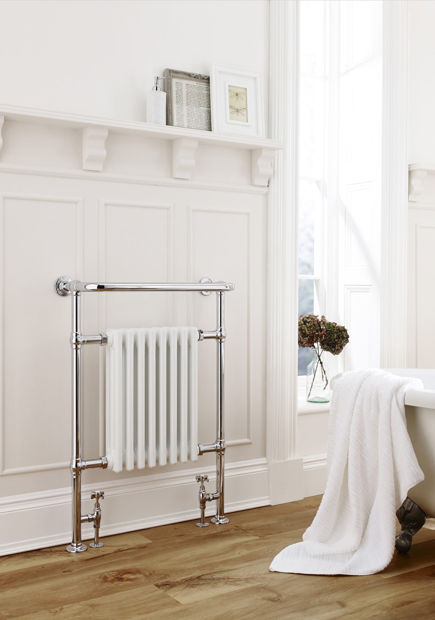 Kartell Crown Traditional Chrome Radiator 945mm x 675mm LAS