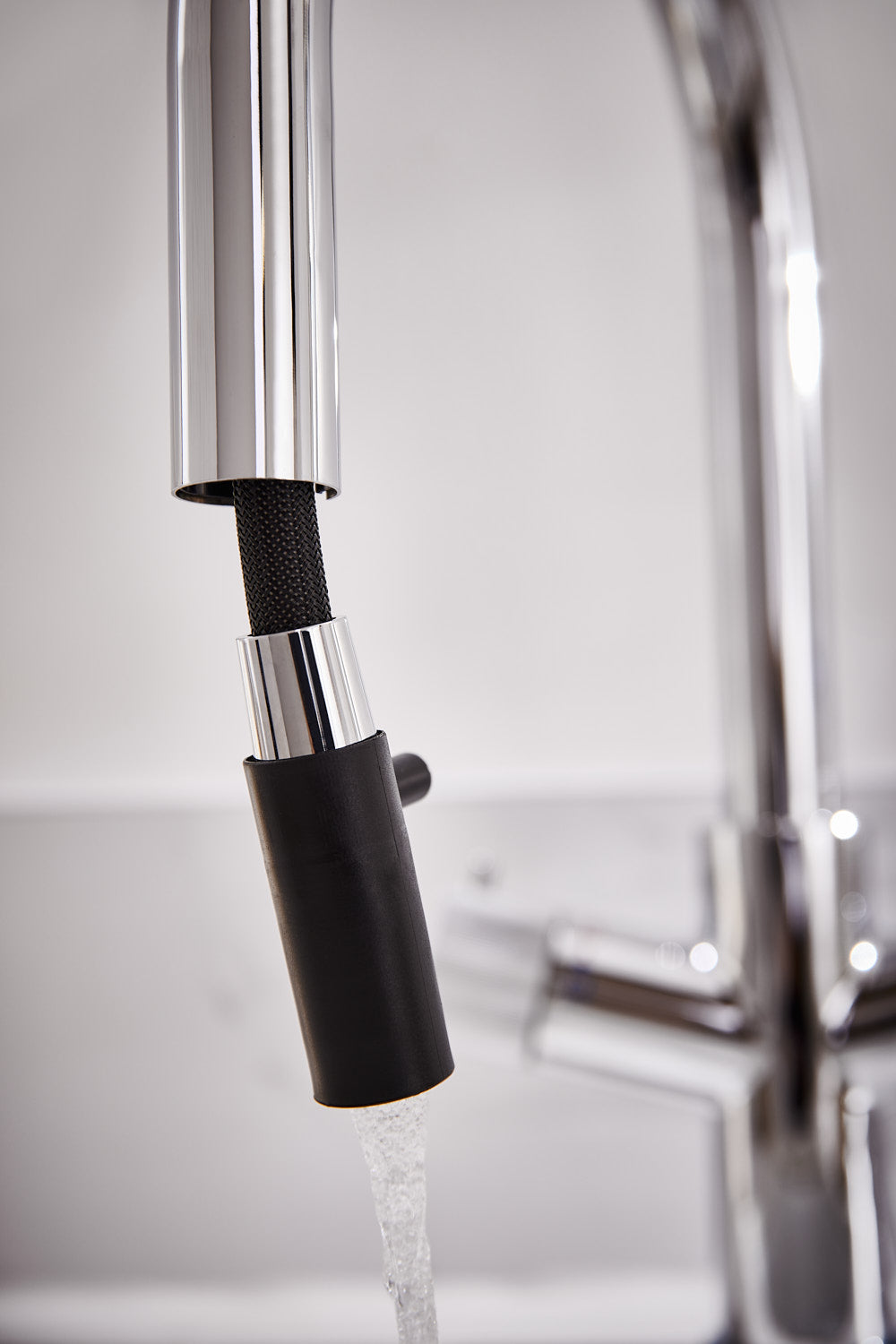 Scudo KoGE 4-in-1 Swan Pull Out Spout Hot Water Tap  Chrome